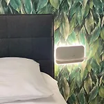 Kamena Kuca Sa Privatnim Bazenom