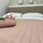 Kamena Kuca Sa Privatnim Bazenom Gostinjska kuća