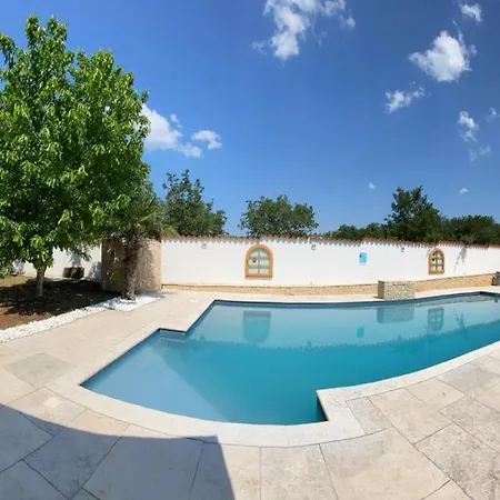 Guest house Istrian House With Private Pool