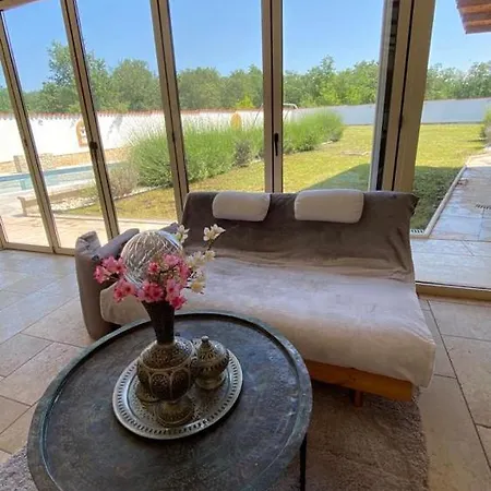 Istrian House With Private Pool * Lovrecica (Istria)