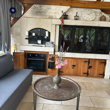 Istrian House With Private Pool Guest house Lovrecica (Istria)
